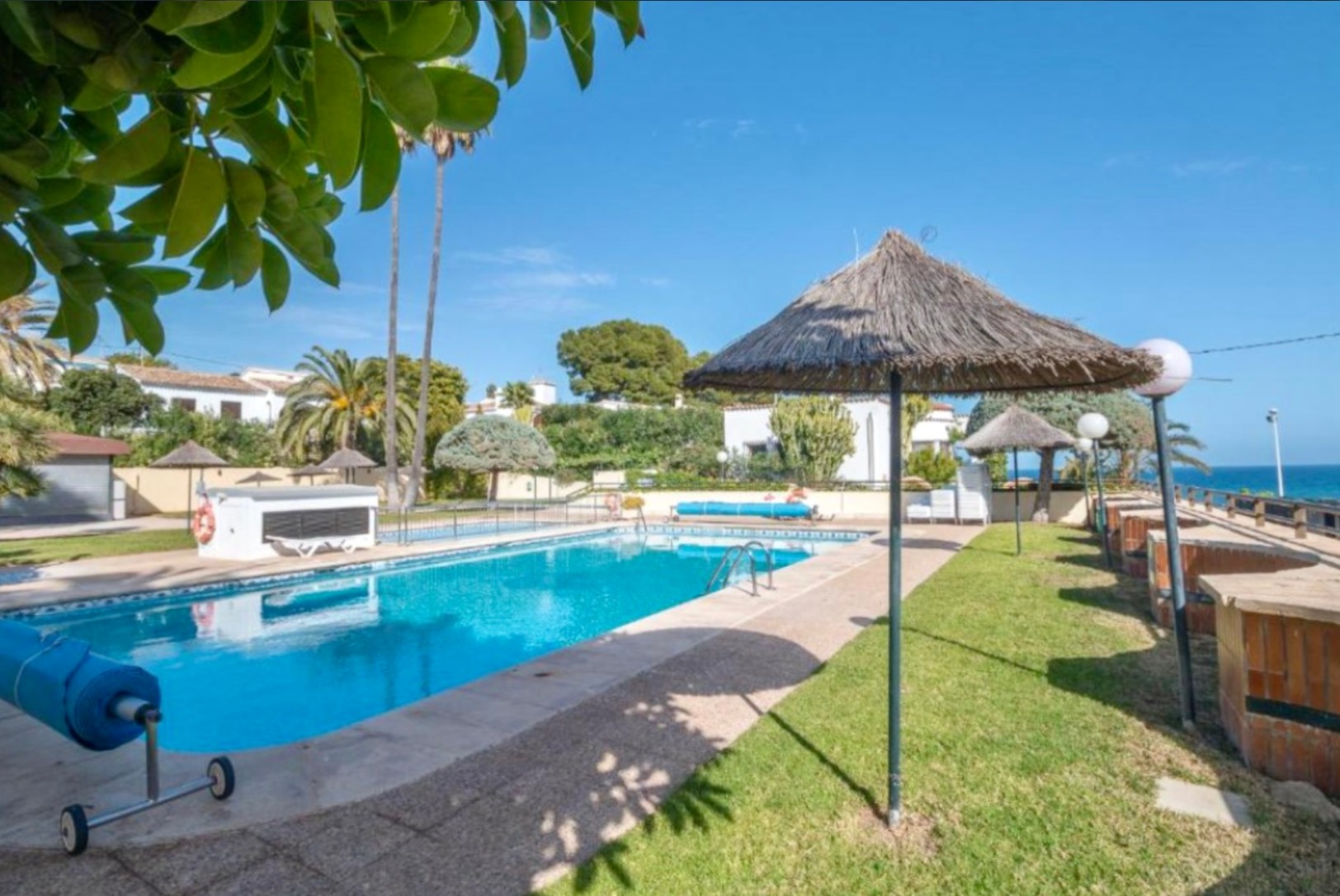 Studio zum Verkauf mit Gemeinschaftspool in Calpe, Alicante