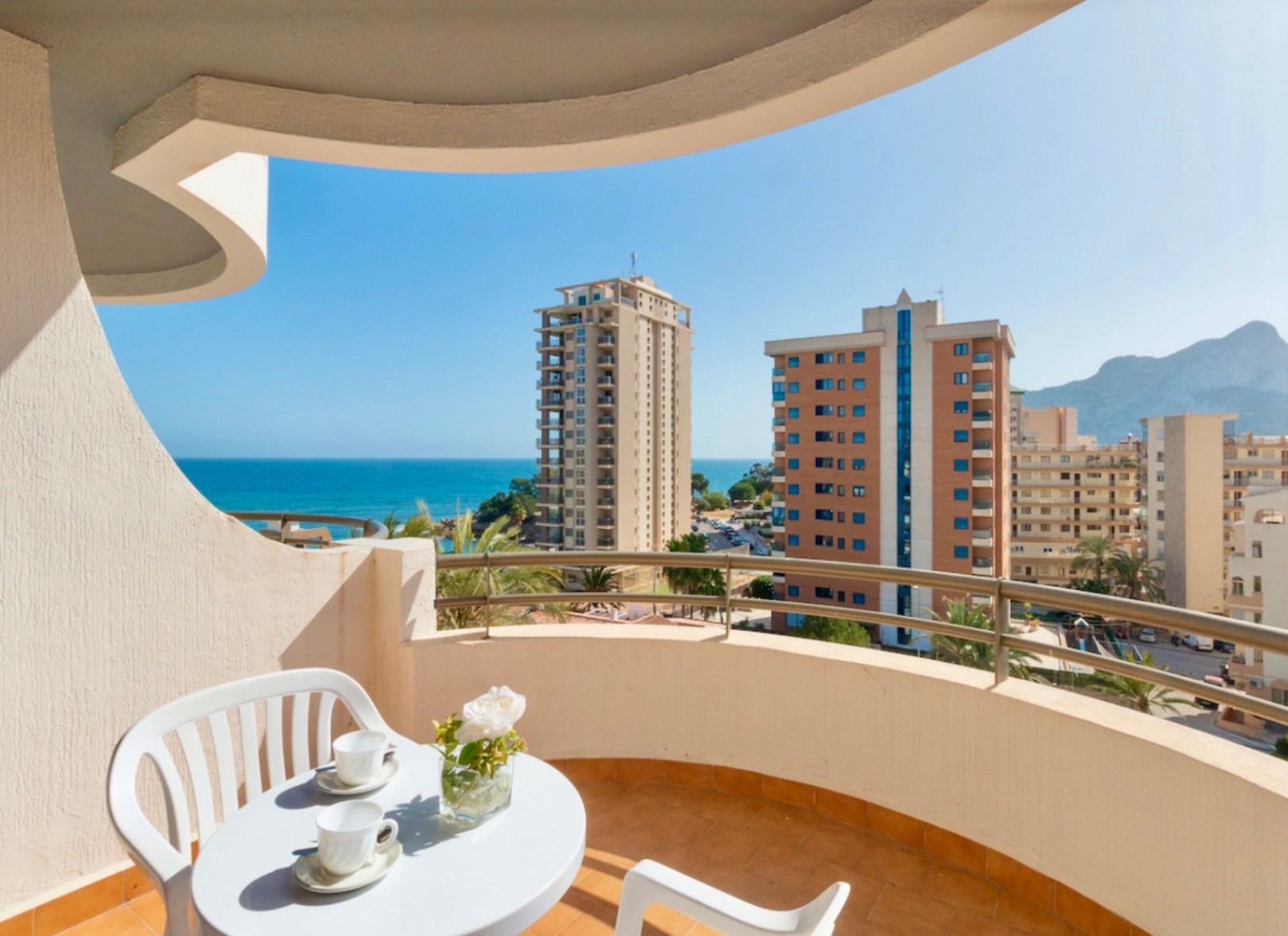 Studio zum Verkauf mit Gemeinschaftspool in Calpe, Alicante