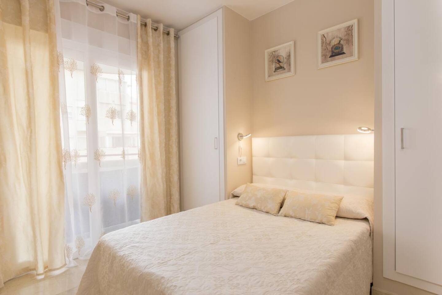 Apartamento de 2 habitaciones en Albir para alquiler a largo plazo