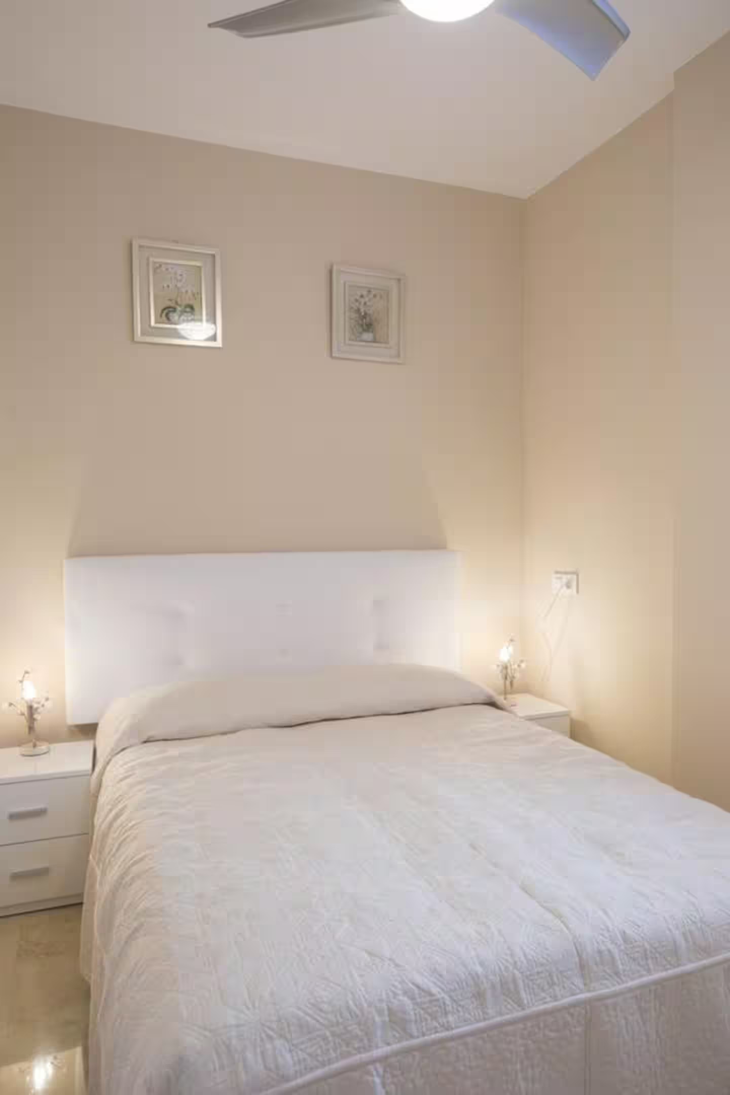 Apartamento de 2 habitaciones en Albir para alquiler a largo plazo
