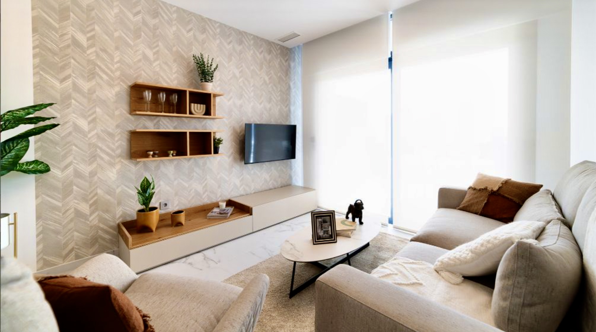 Apartment for sale with 2 bedrooms in Benidorm, Alicante