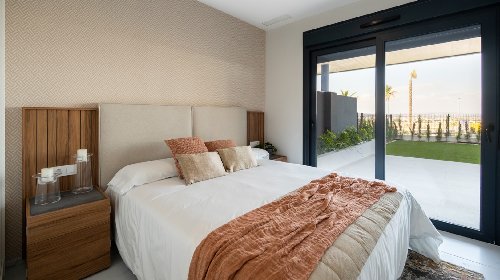 Apartamento en venta en Torrevieja con piscina.