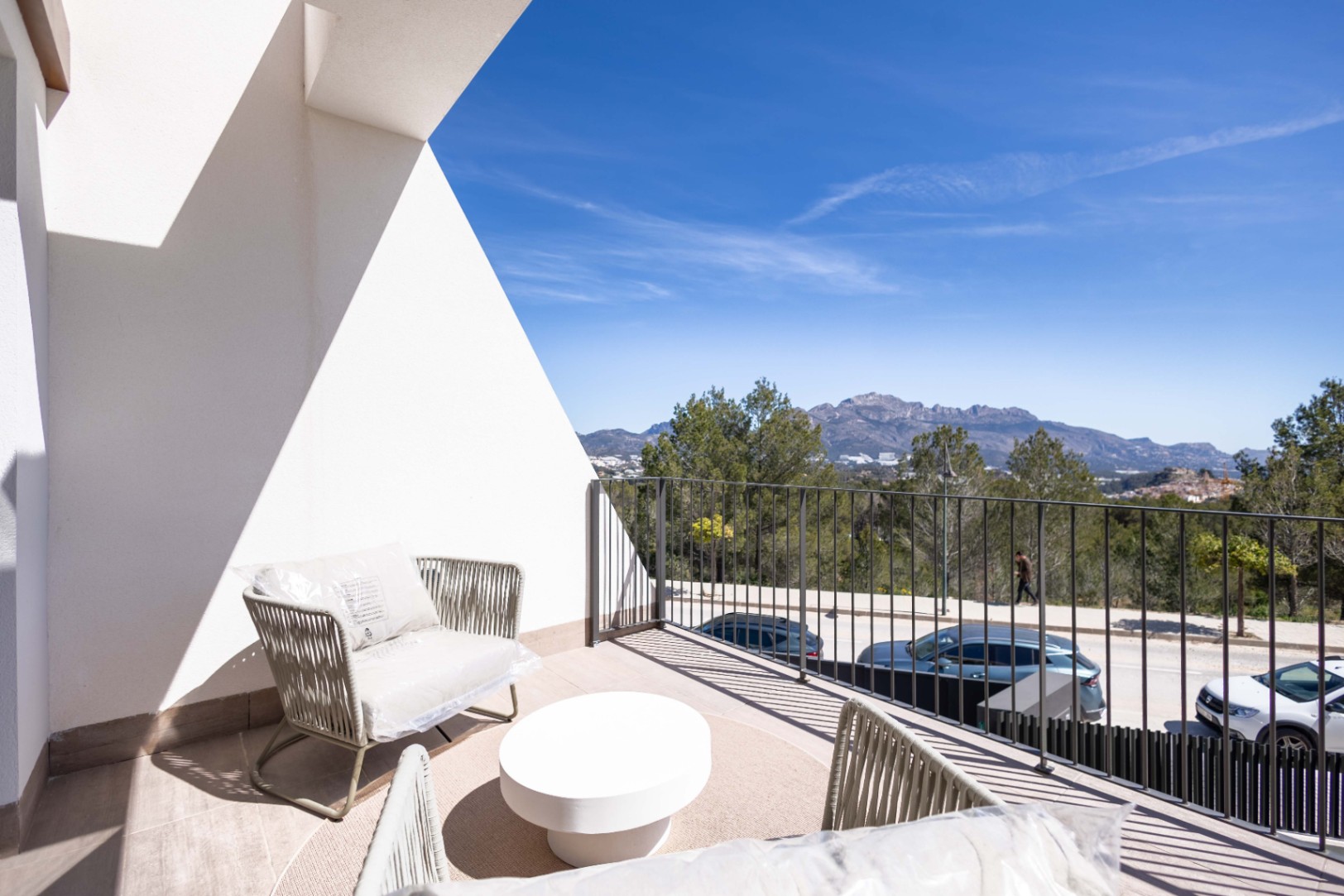Chalet en Polop: 3 dormitorios, piscina privada y jardín