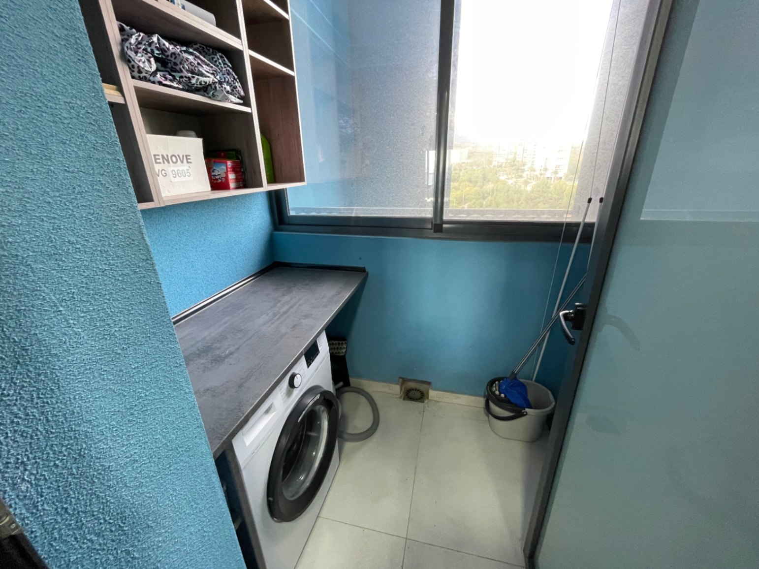 Wohnung mit 2 Schlafzimmern in Benidorm zur langfristigen Vermietung