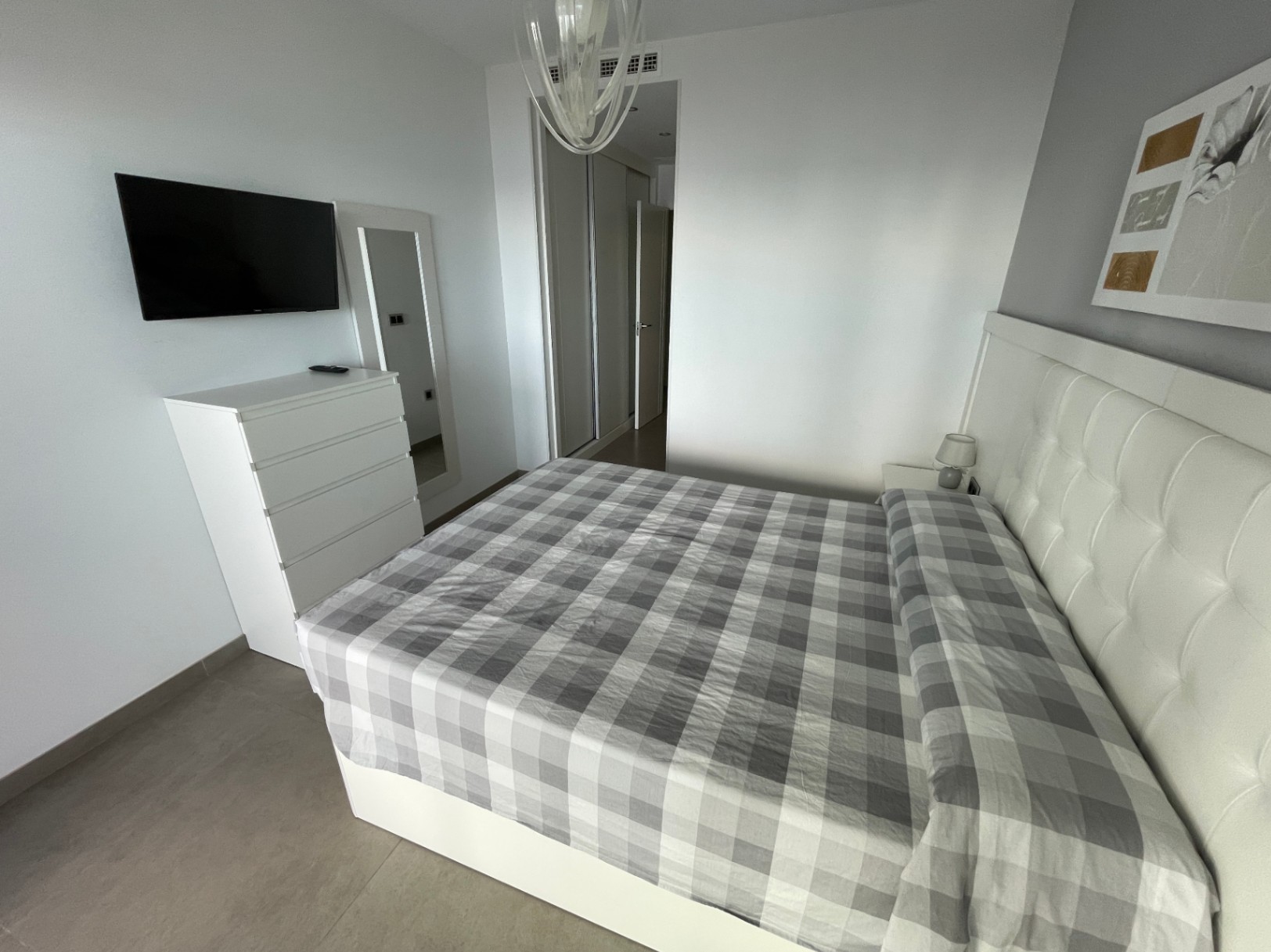 Wohnung mit 2 Schlafzimmern in Benidorm zur langfristigen Vermietung