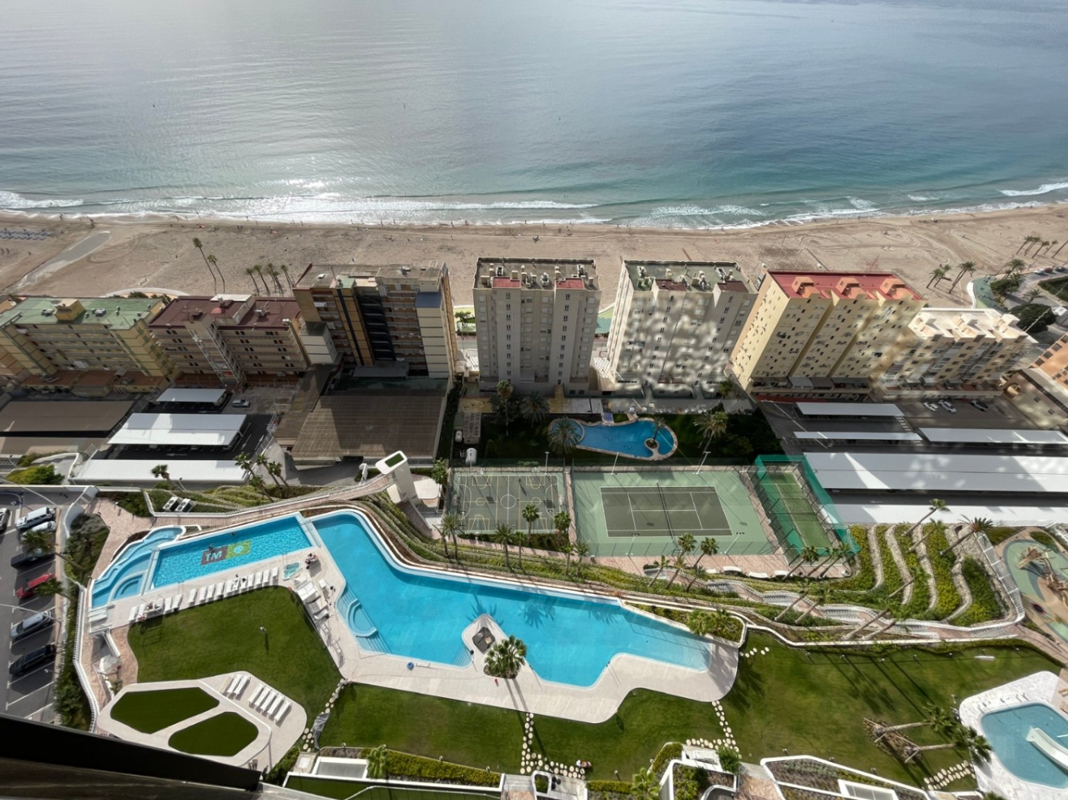 Apartamento de 2 habitaciones en Benidorm - Alquiler a largo plazo