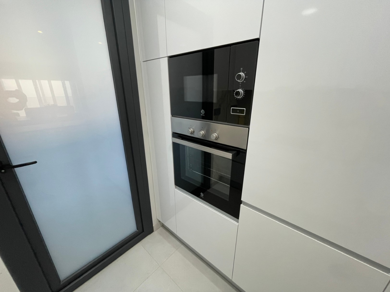 Apartamento de 2 habitaciones en Benidorm - Alquiler a largo plazo