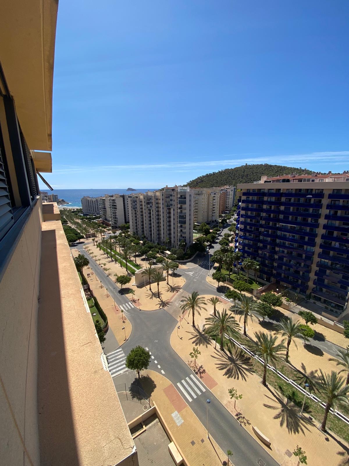 Wohnung in Villajoyosa mit 2 Schlafzimmern und Gemeinschaftspool