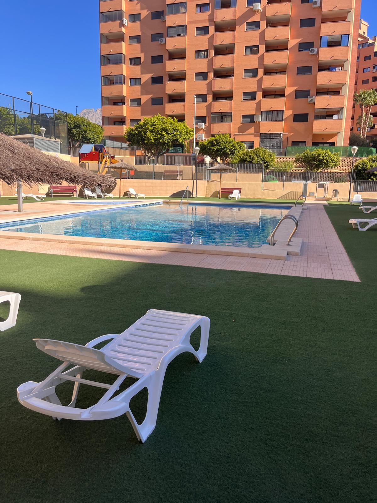 Wohnung in Villajoyosa mit 2 Schlafzimmern und Gemeinschaftspool