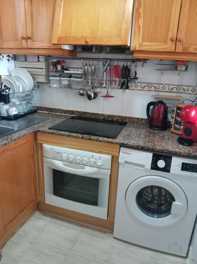 Apartamento en Villajoyosa con 2 habitaciones y piscina comunitaria
