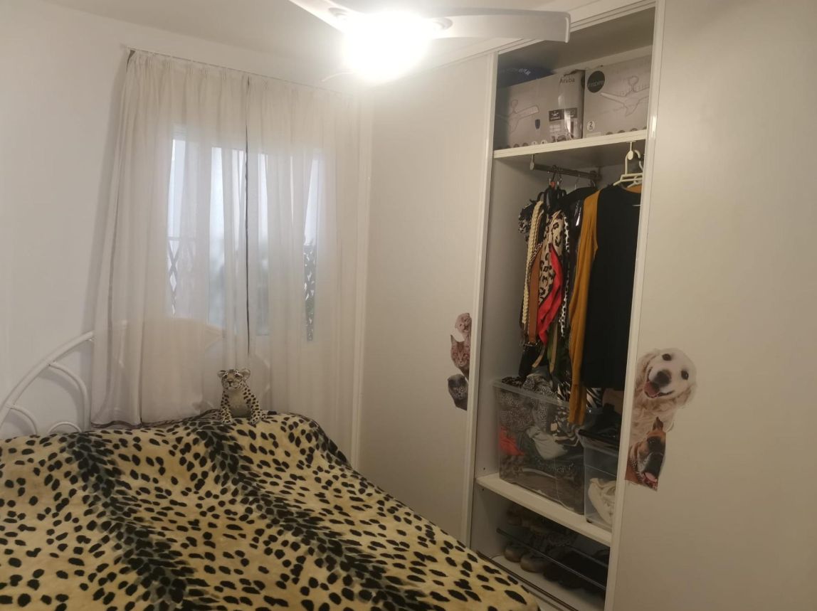 Apartamento en Villajoyosa con 2 habitaciones y piscina comunitaria