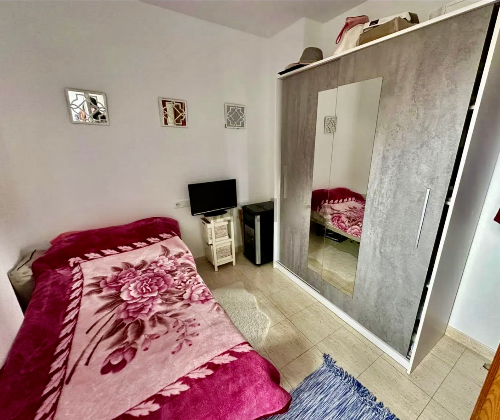 Apartamento en Villajoyosa con 2 habitaciones y piscina comunitaria
