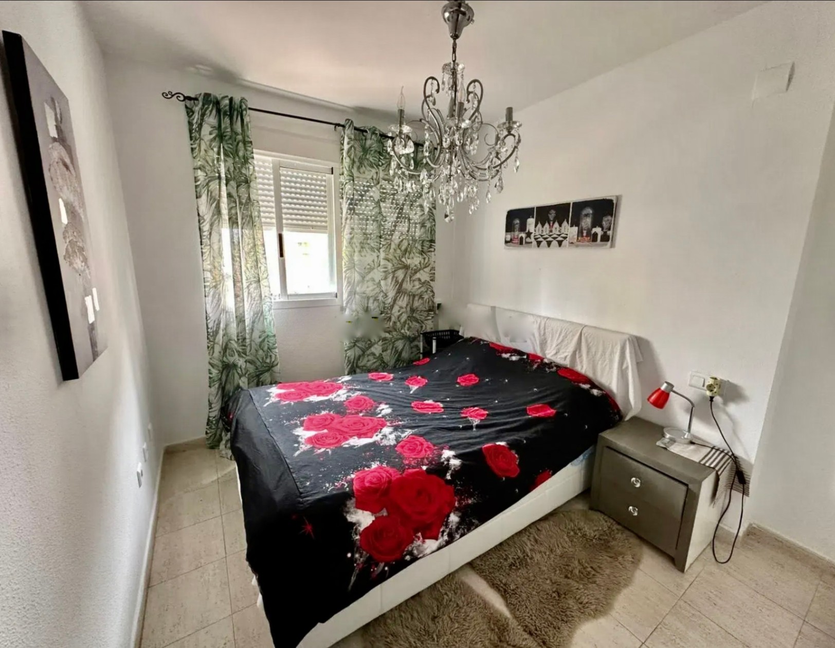 Apartamento en Villajoyosa con 2 habitaciones y piscina comunitaria