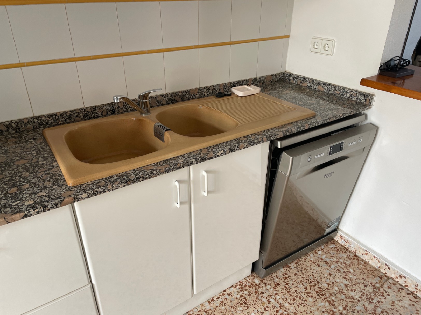 Chalet zur Langzeitmiete in Alfaz del Pi, 4 Schlafzimmer.