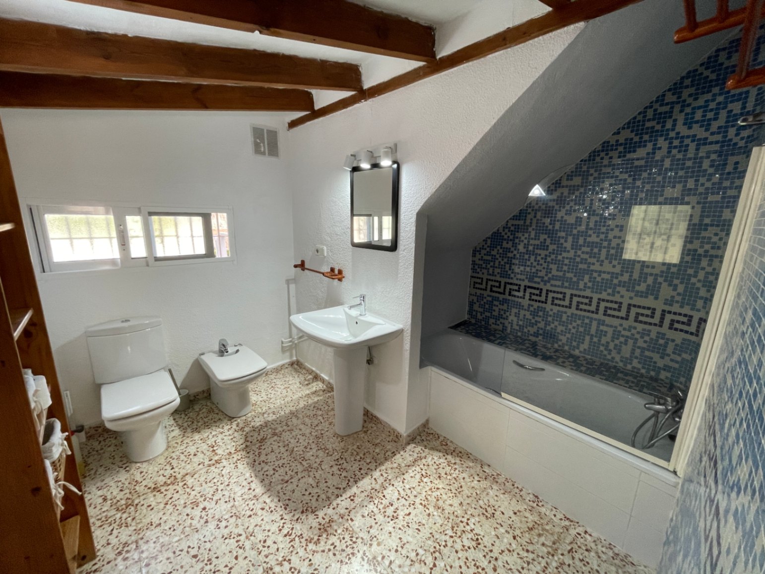 Chalet zur Langzeitmiete in Alfaz del Pi, 4 Schlafzimmer.