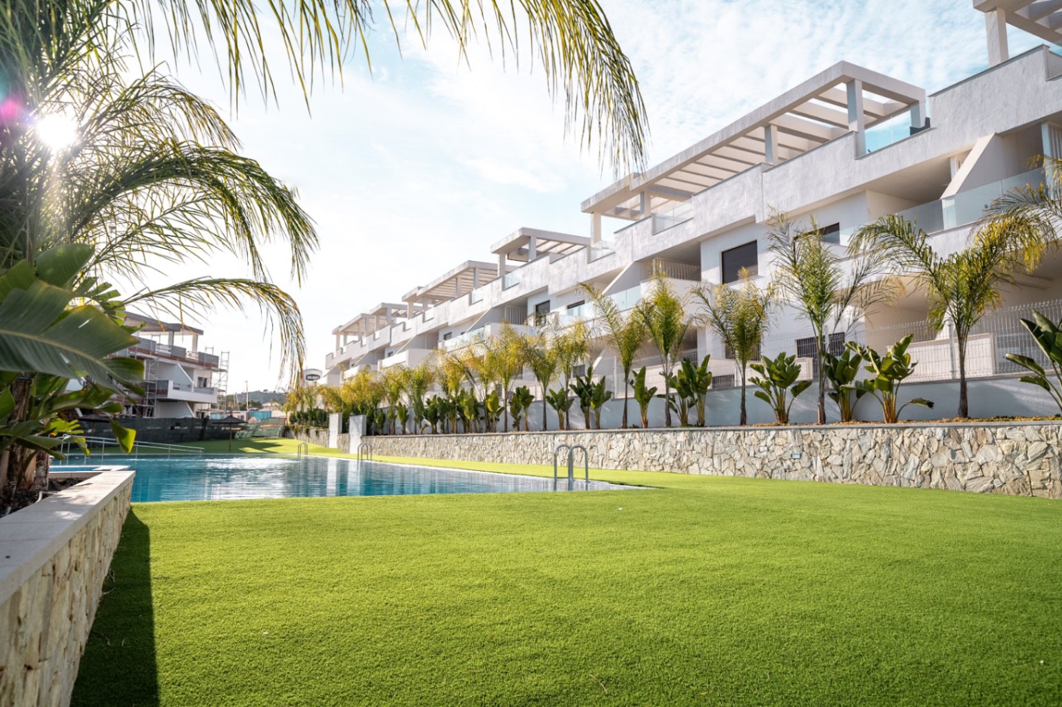 Bungalow en venta en Finestrat con 3 habitaciones y piscina privada