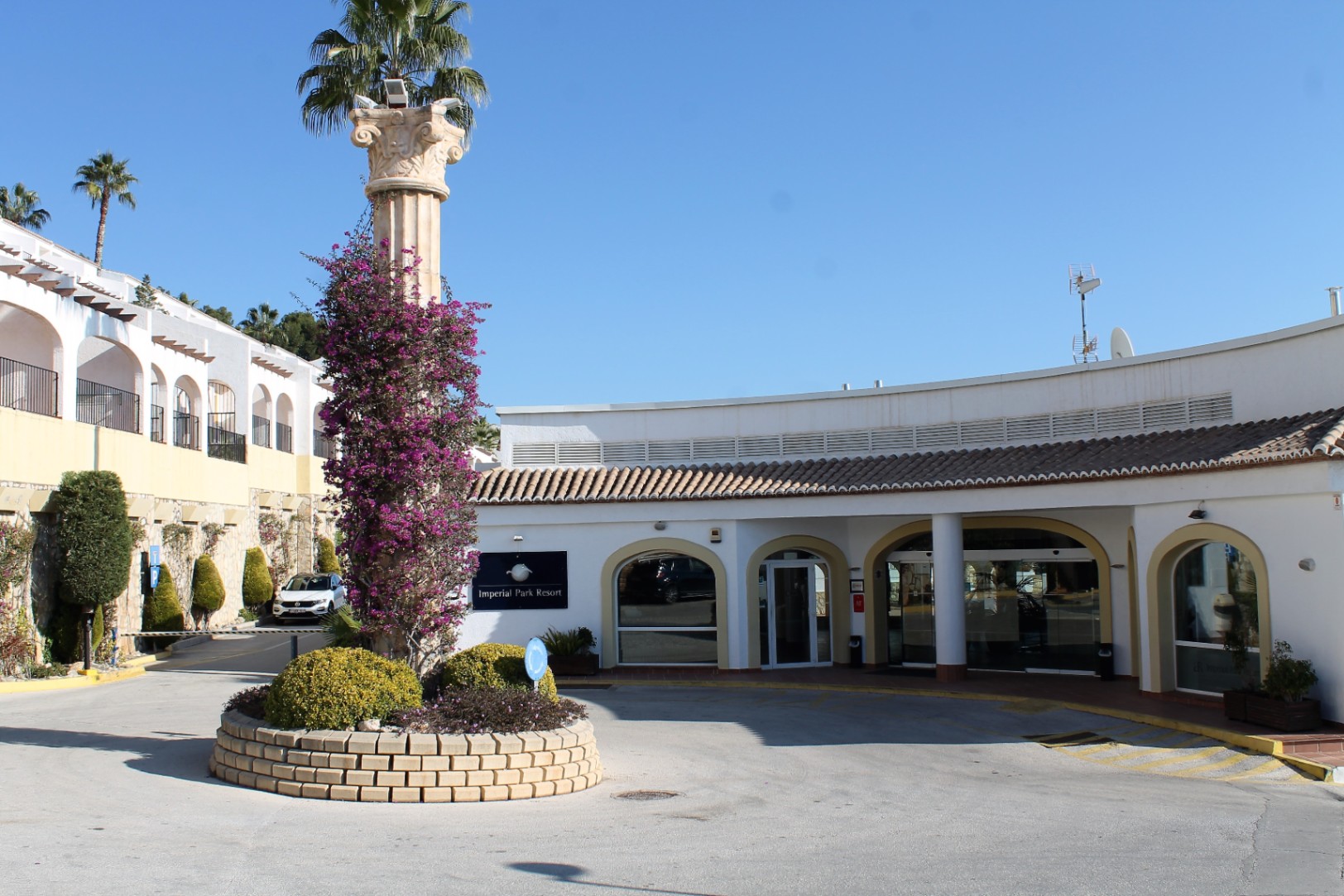 EXCLUSIVOS BUNGALOWS CON VISTAS AL MAR EN CALPE – RENTABILIDAD Y CONFORT GARANTIZADOS